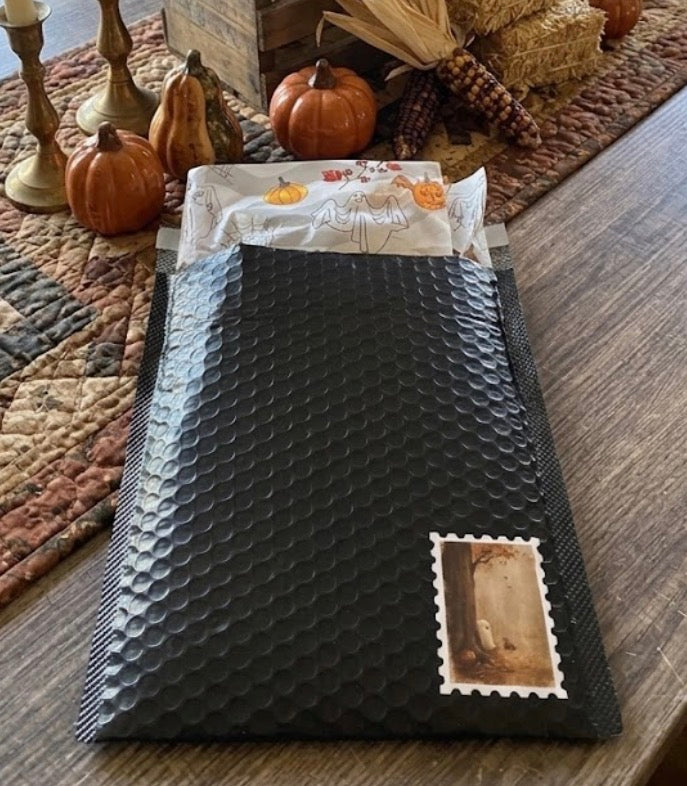 Henny & Tilly Mailbox Club October-Themed